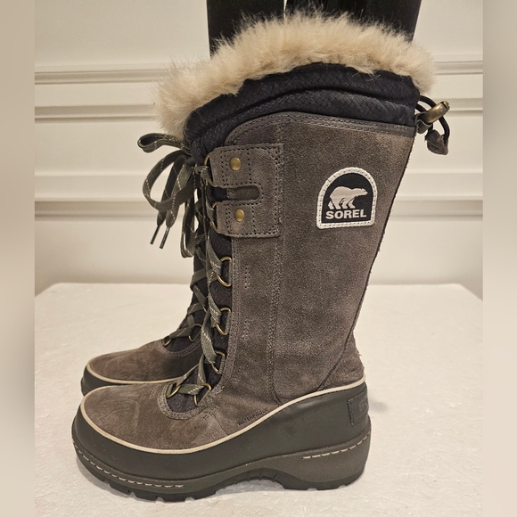 SOREL women's Tivoli Waterproof Winter Snow Boots - Picture 2 of 14